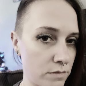 Meet your Posher, Becki